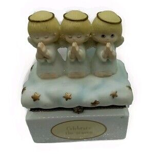 Christmas Three Praying Angels Porcelain And Ceramic Jewelry Trinket Hindged Box